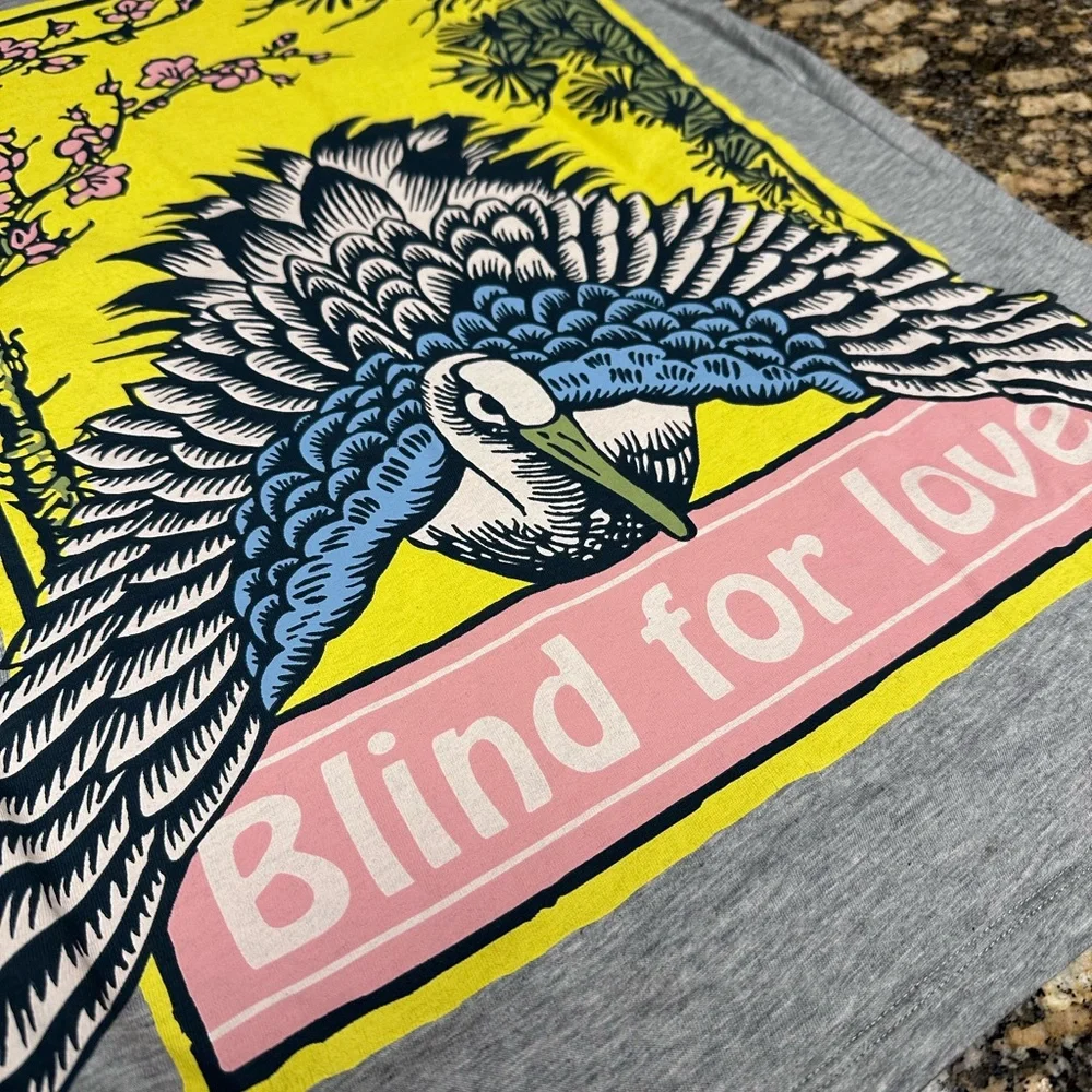 Gucci Gray Tee with Yellow and Pink Graphic - Picture 3 of 6